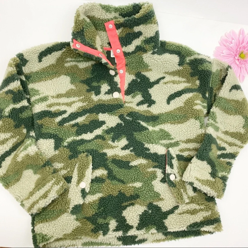 J. Crew Vintage Sherpa Fleece Pullover Jacket Camo Camouflage Olive Army Green
